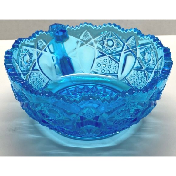Blue Quintec Heritage Pattern Handled Nappy Dish with Sawtooth Rim 7" Across - Picture 7 of 10